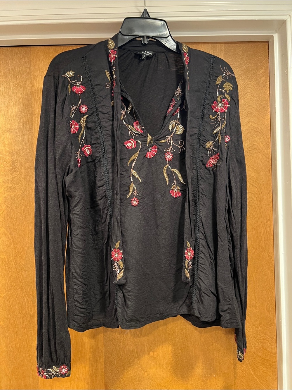 Lucky Brand Black Embroidered V-Neck Long Sleeve Top